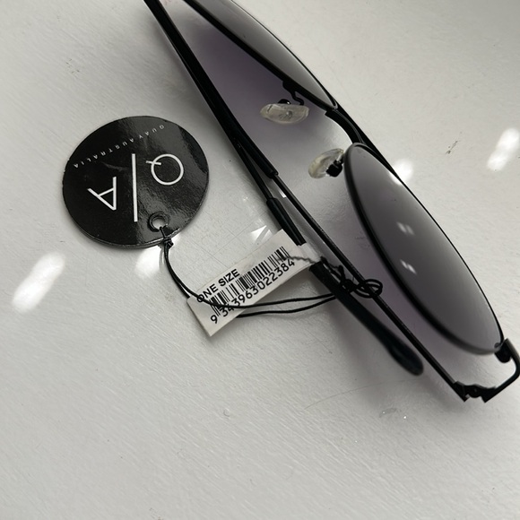 Quay Australia Still Standing 60mm Polarized Aviator Sunglasses - Brand New - Picture 4 of 9